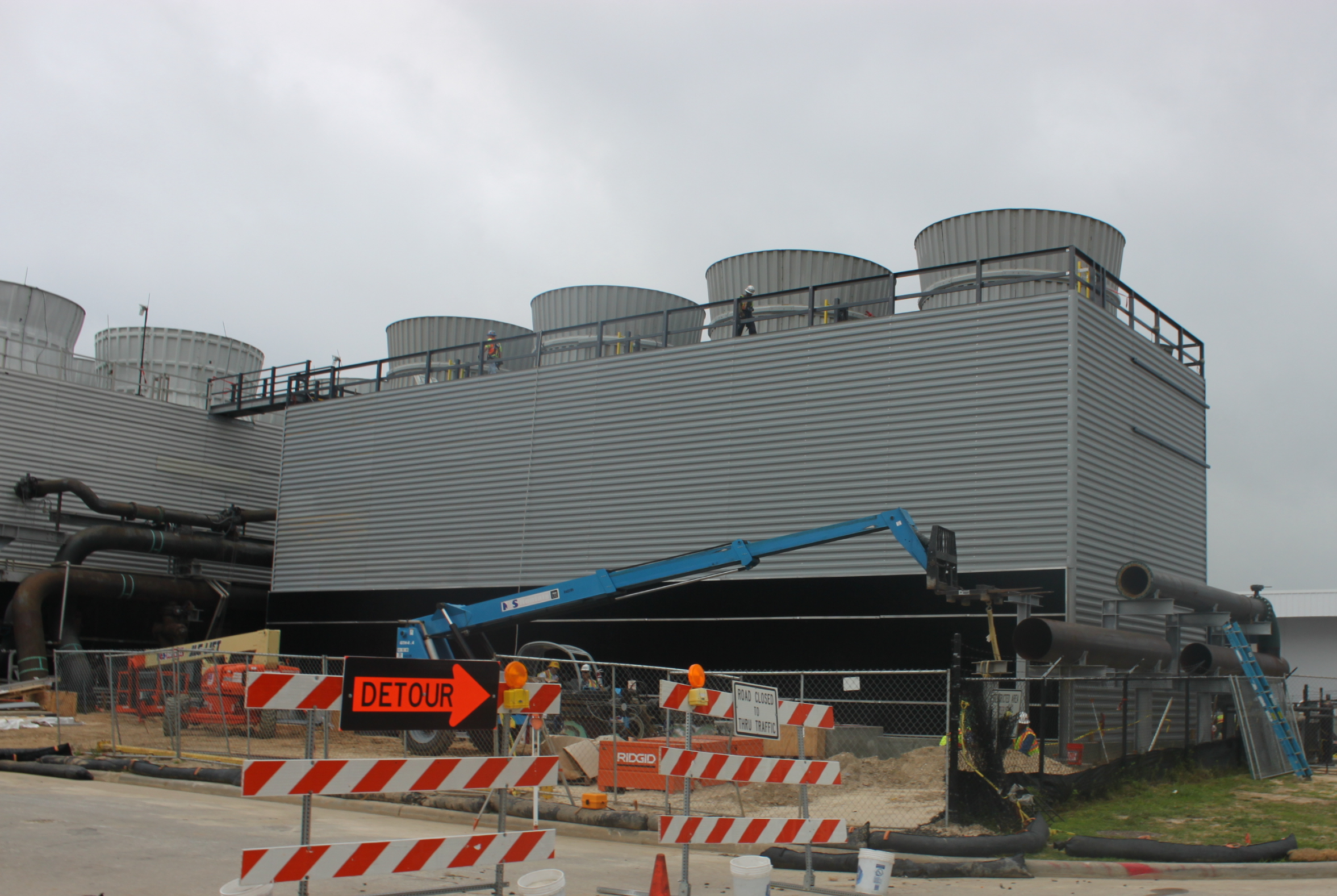 Large mechanical construction site